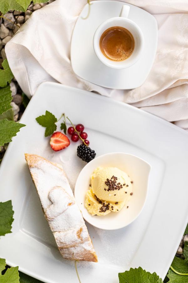קאסטלרוטו Solaia Hotel & Guesthouse מראה חיצוני תמונה